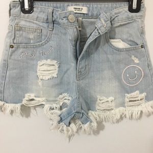 Forever21 ripped shorts